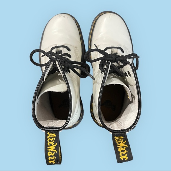 Dr. Marten’s 1460 Patent Leather Lace Up Boots - Picture 9 of 12